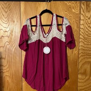 Umgee Cold Shoulder Top